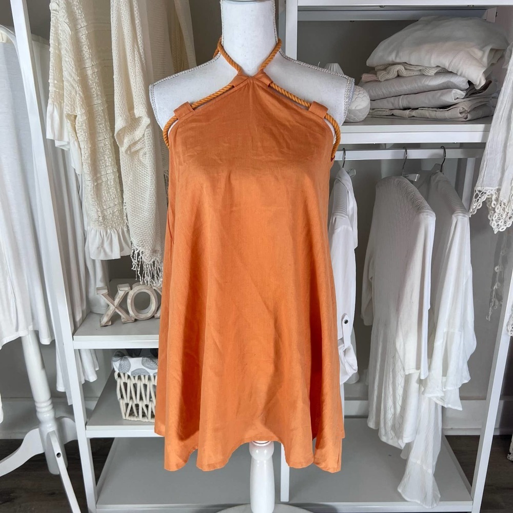 *Pretty Little Thing women's US size 6, orange tunic top halter top. #1158